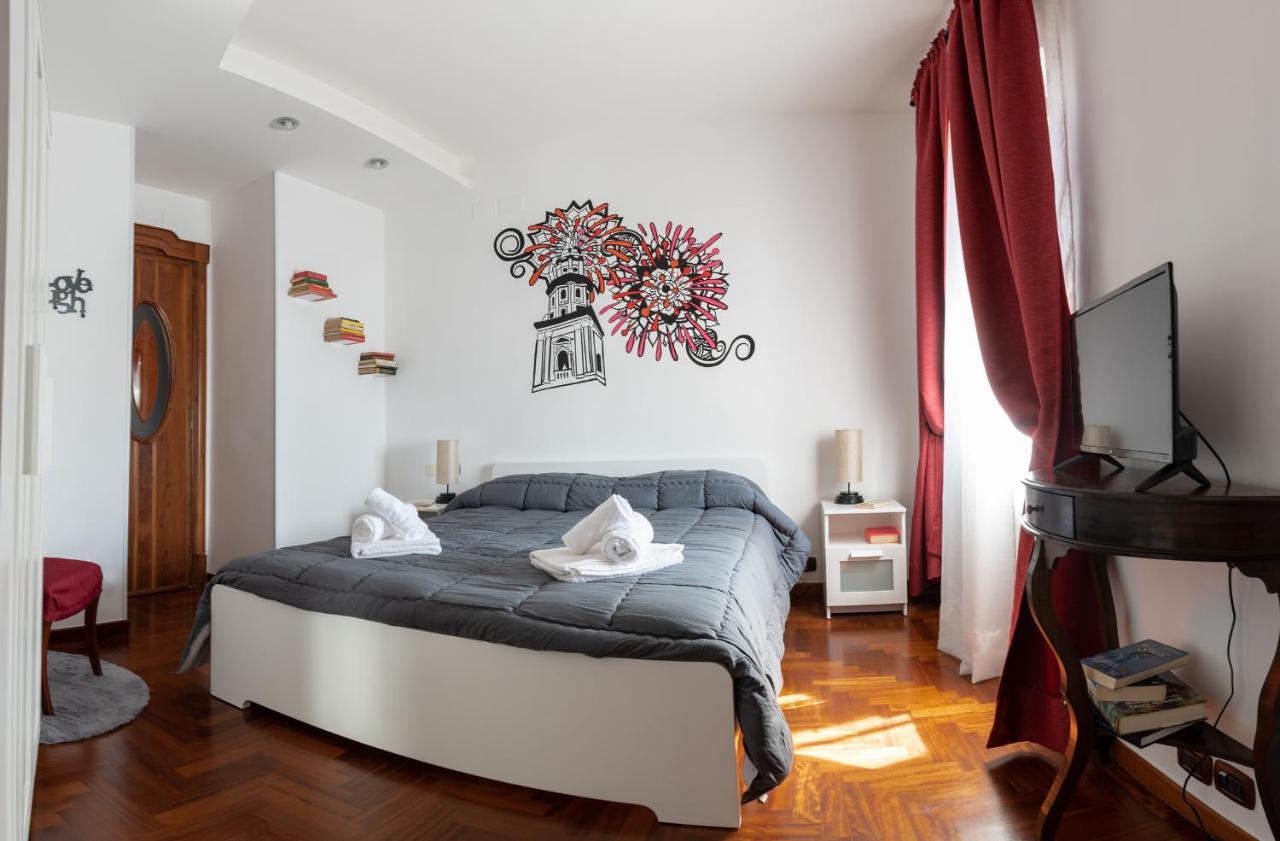 Guest house L'attico Fuggente Naples
